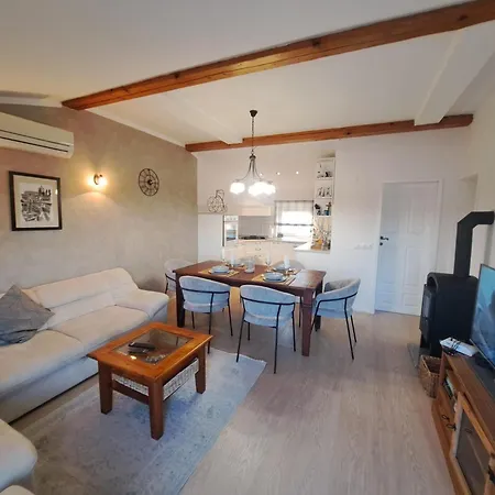 Apartman Lucia Posedarje Exterior photo