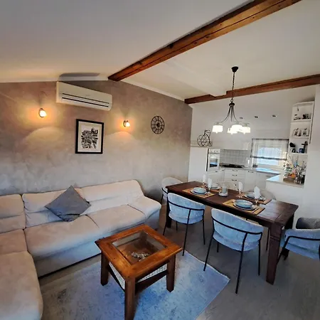 Apartman Lucia Posedarje Exterior photo